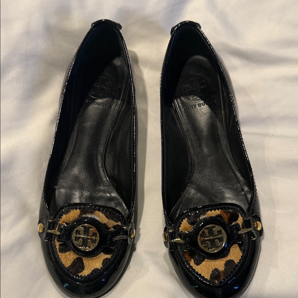 Tory Burch Black and Tan Leopard Flats